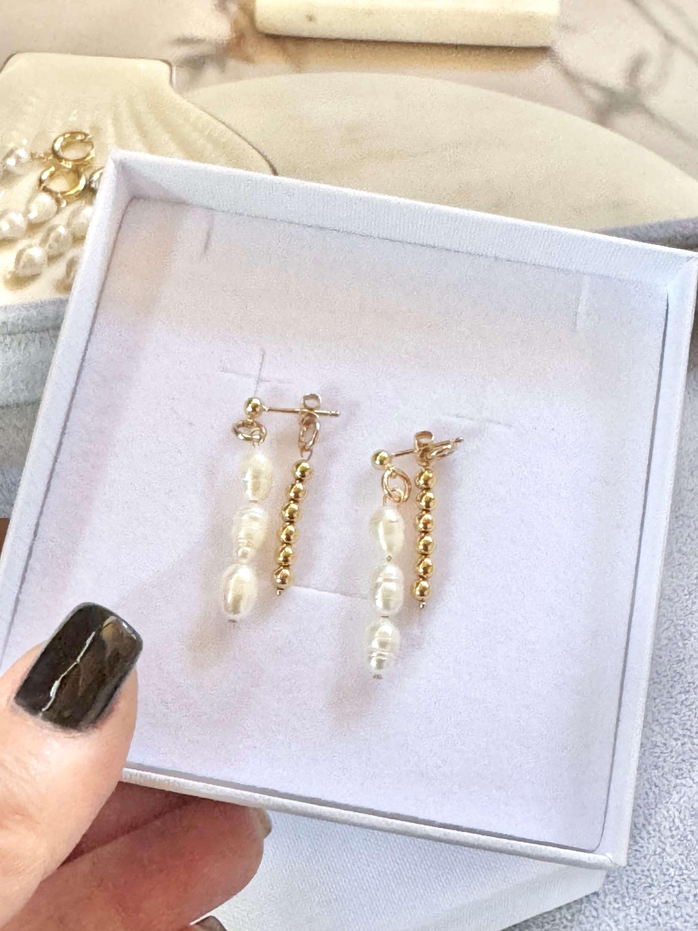 Ariella Pearl Beads Earrings - Deluxur