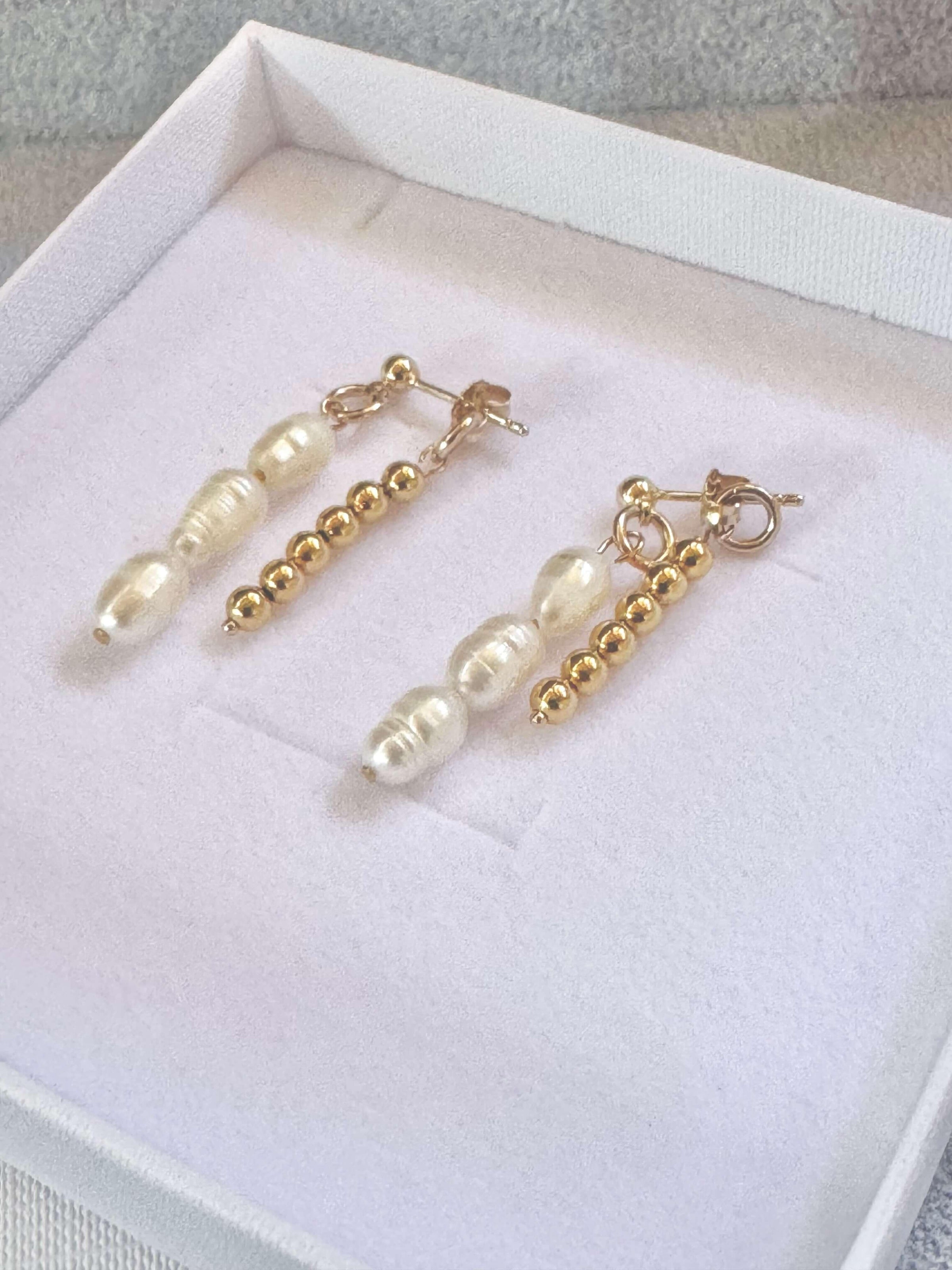 Ariella Pearl Beads Earrings - Deluxur