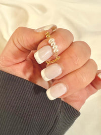 Aurora Pearl Earrings - Deluxur