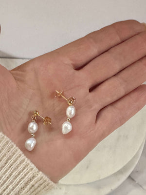 Calista Pearl Earrings - Deluxur