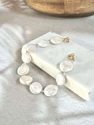 Coin Pearls Bracelet - Deluxur