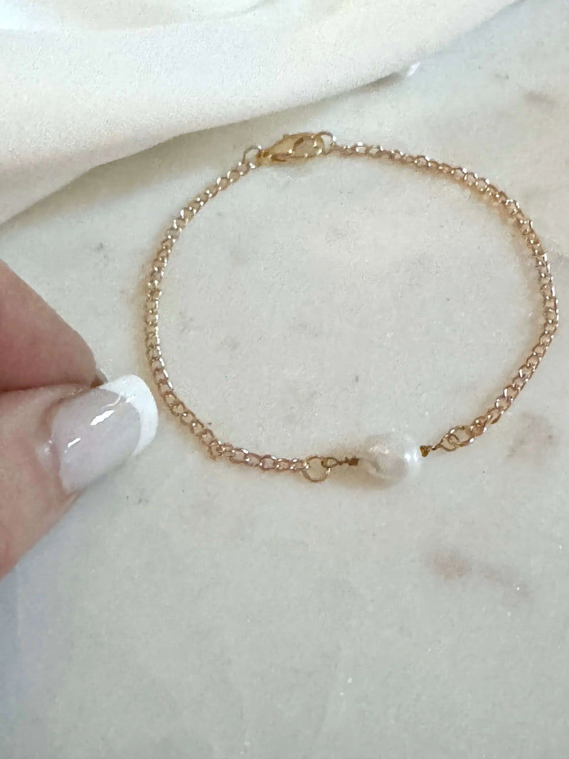 Freshwater Pearl Bracelet - Deluxur