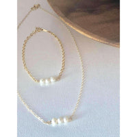 Bridesmaid Pearl Necklace and Bracelet Set - Deluxur