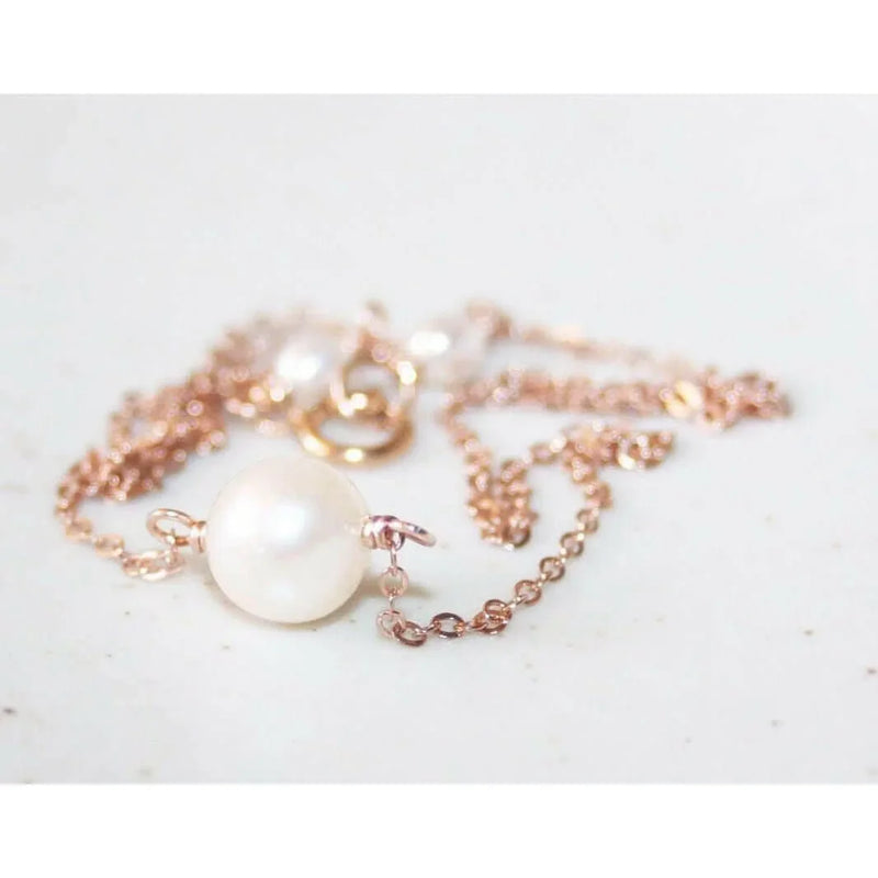 Claire Pearl Choker Necklace - Deluxur