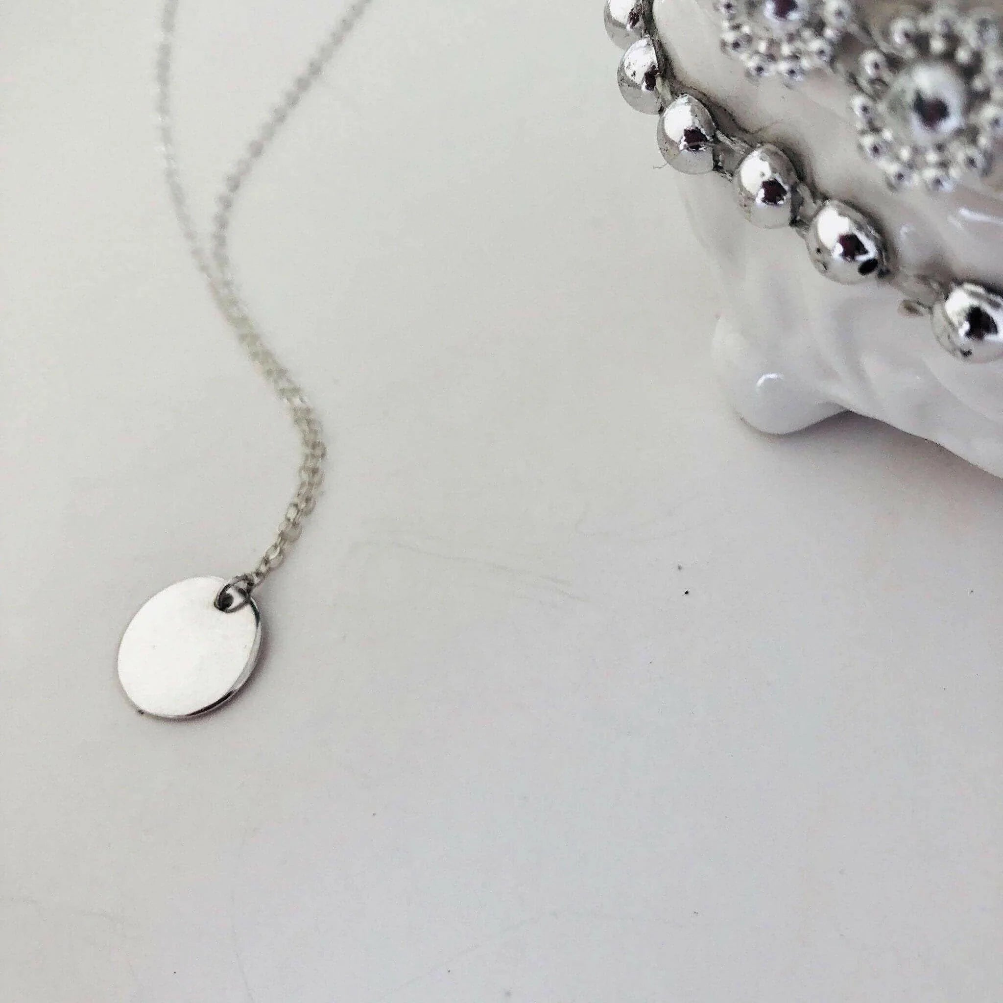 Ella Silver Disc Necklace-Deluxur
