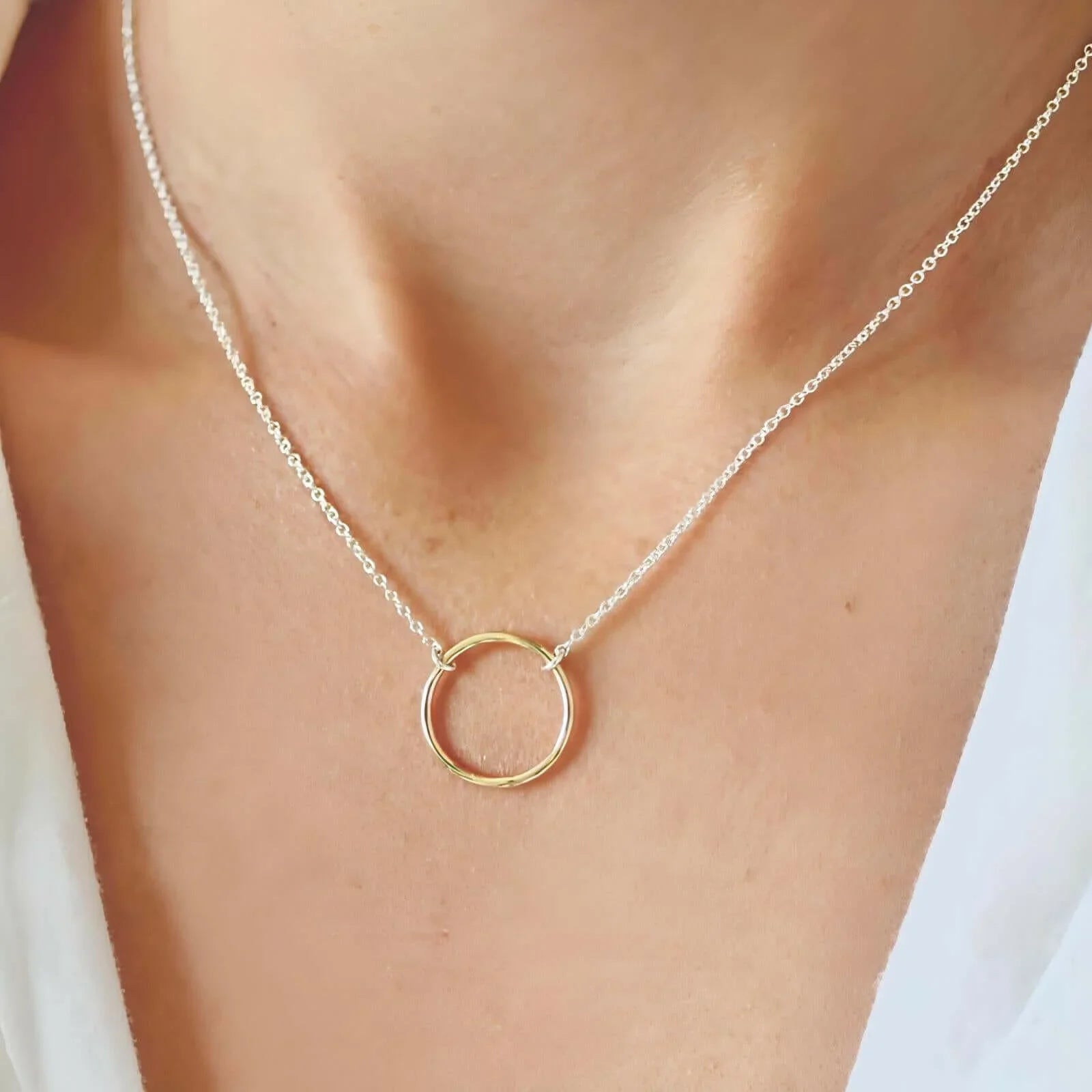 Friendship Necklace - Deluxur