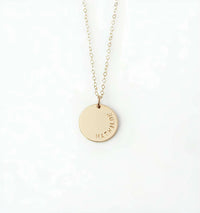 Kylie Curved Name Necklace-Deluxur
